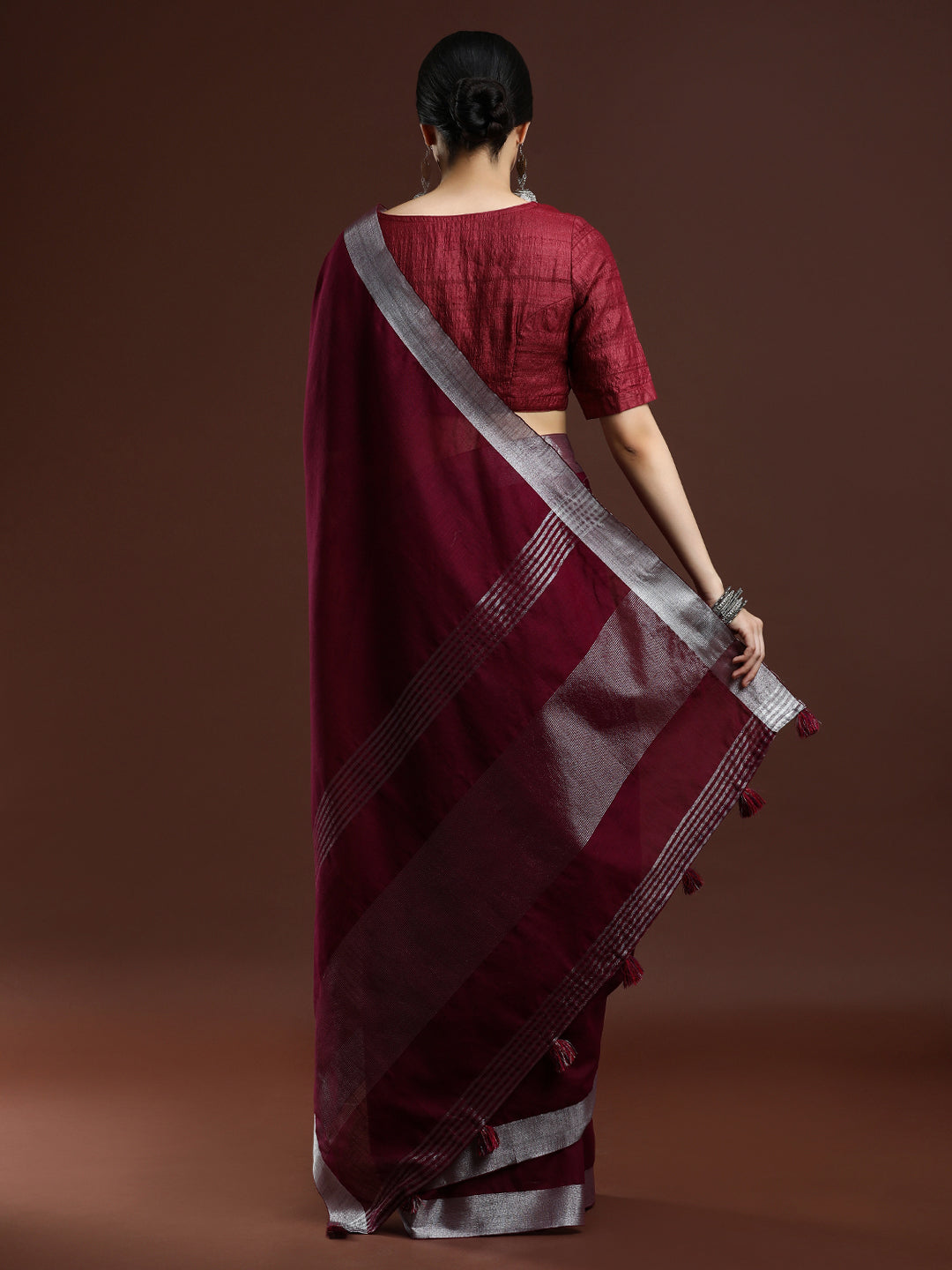 Maroon Linen Saree