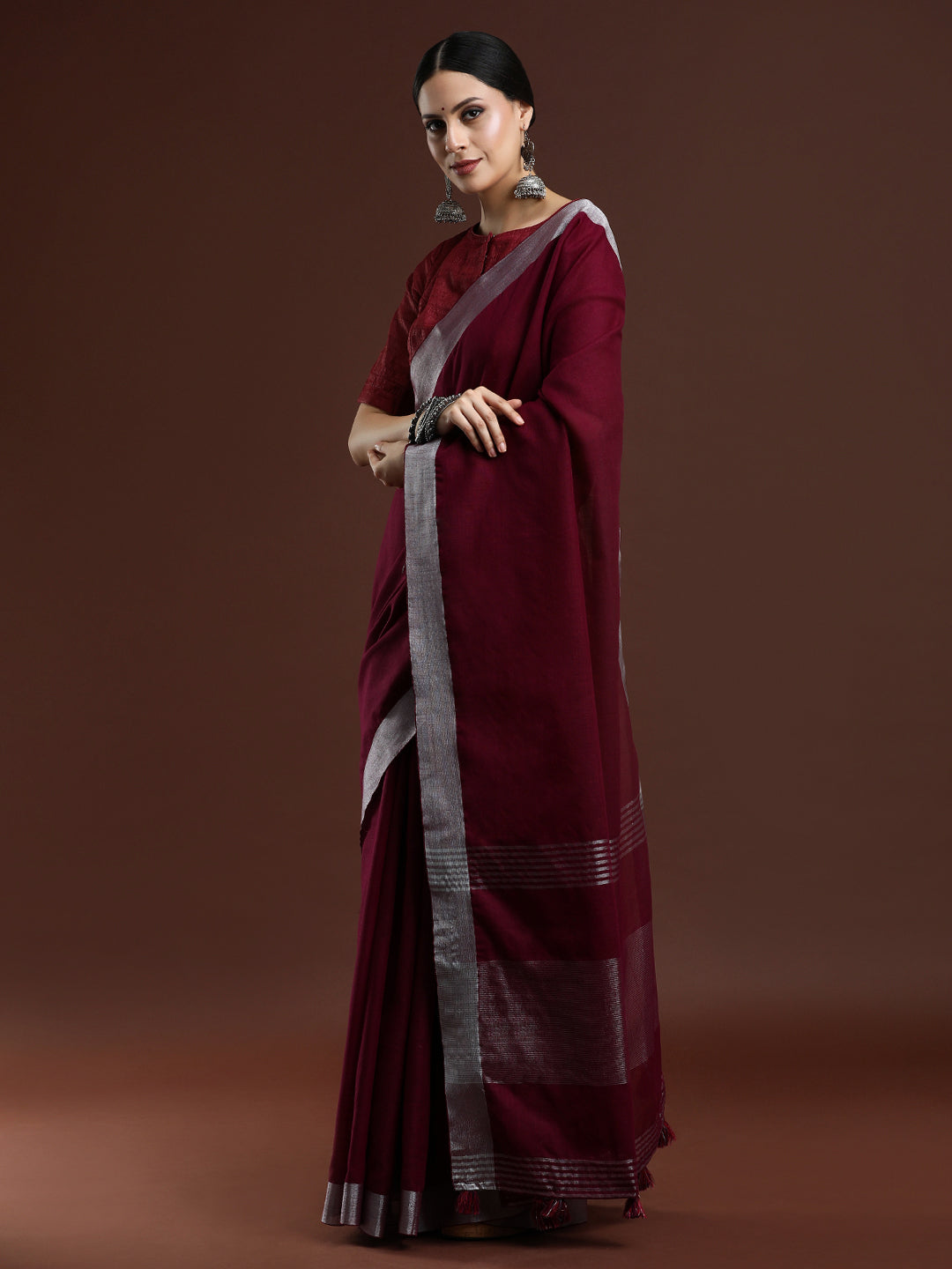 Maroon Linen Saree
