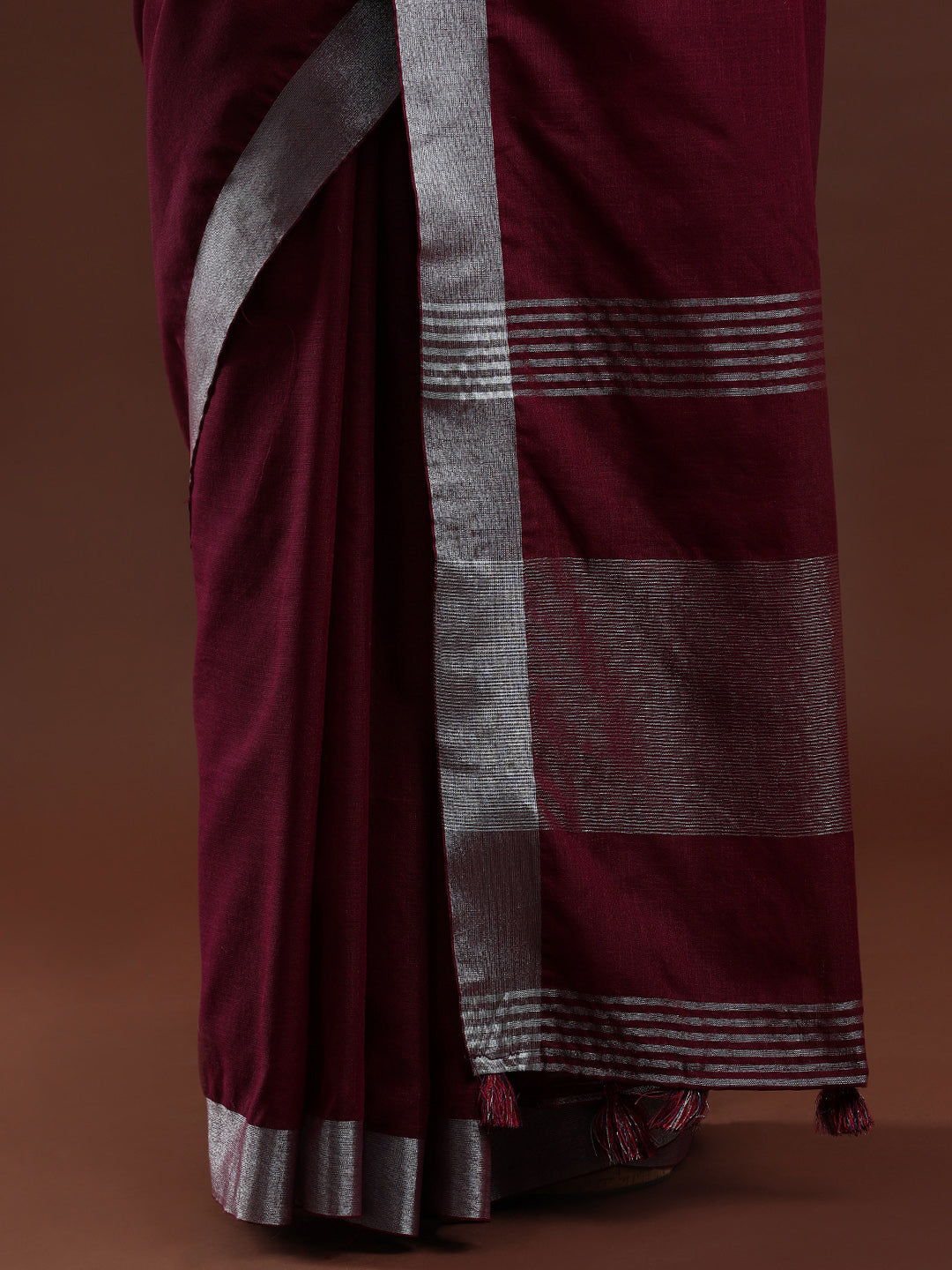 Maroon Linen Saree